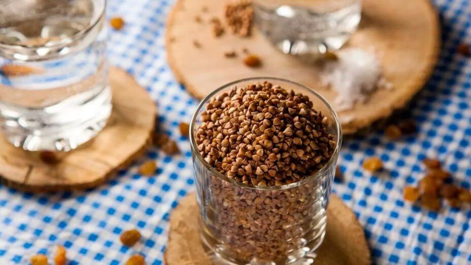 Buckwheat an engem Glas